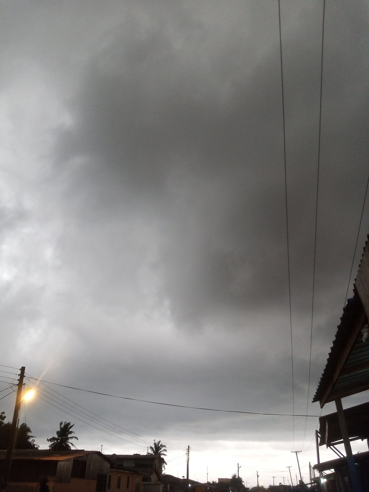 The atmosphere becomes very dark when the rain is about to fall