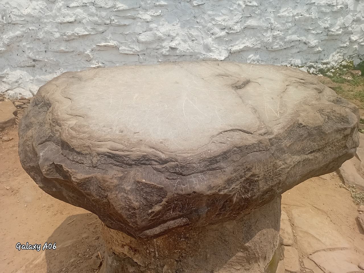 Wonderful/Mystery Stone-Laribanga