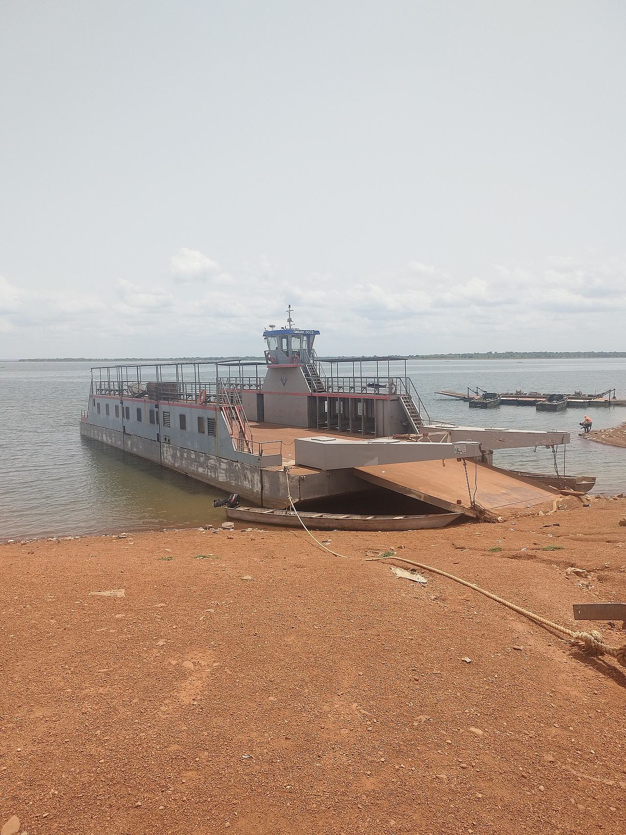 Ndewura Jakpa Ferry at Oti River