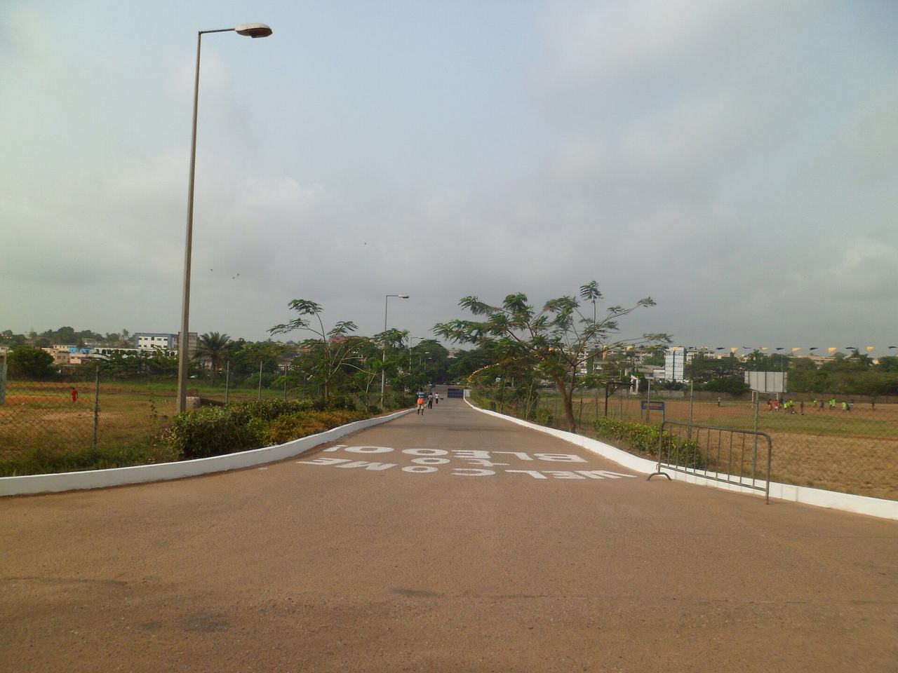 Road leading to the south gate