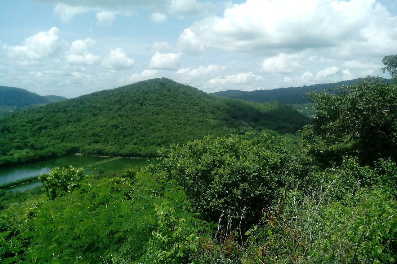 Environments around the Volta Lake Akosombo, Ghana.