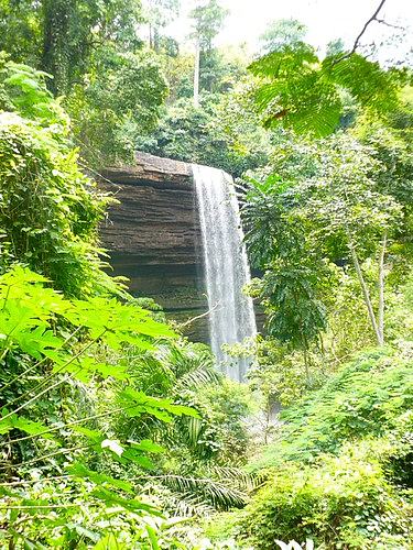 Koforidua: Boti Falls