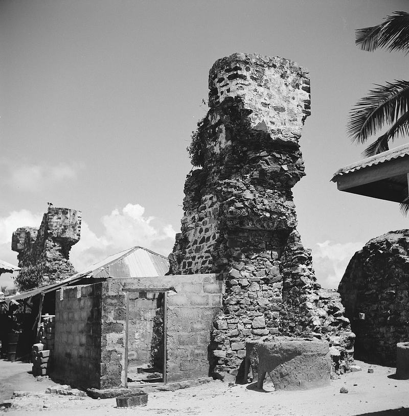 West side of the ruined Dutch fort Vredenburg at Komenda, Ghana