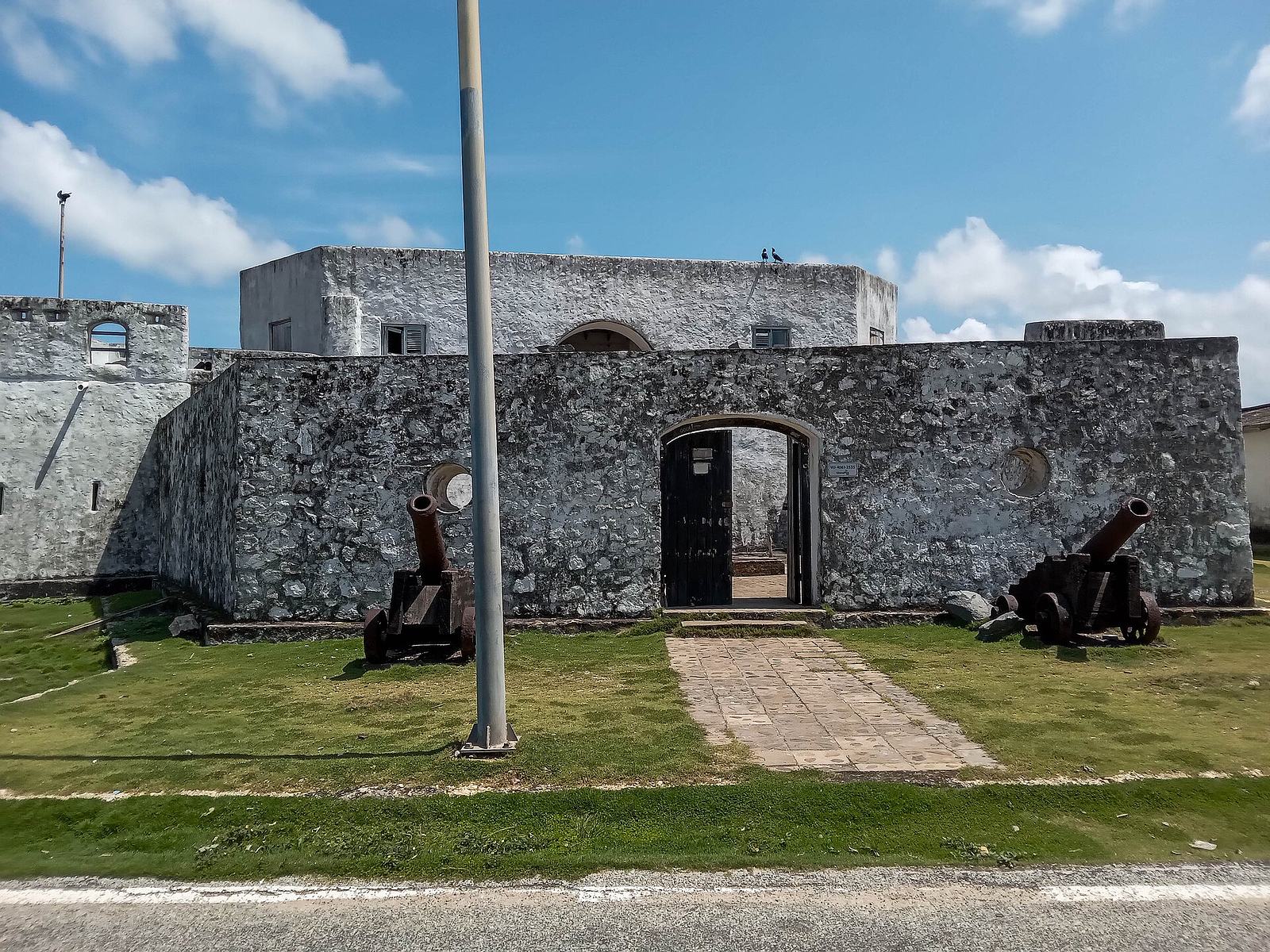 Fort Apollonia in Ghana 18
