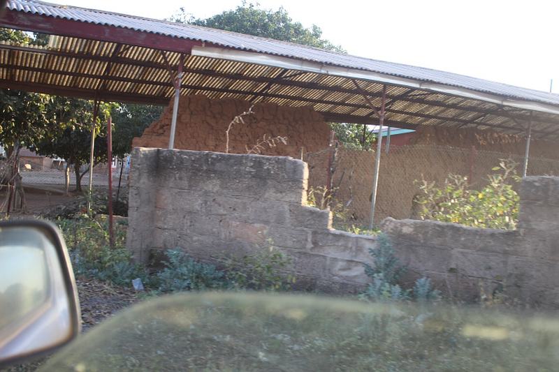 Gwollu Defence Wall, Ghana