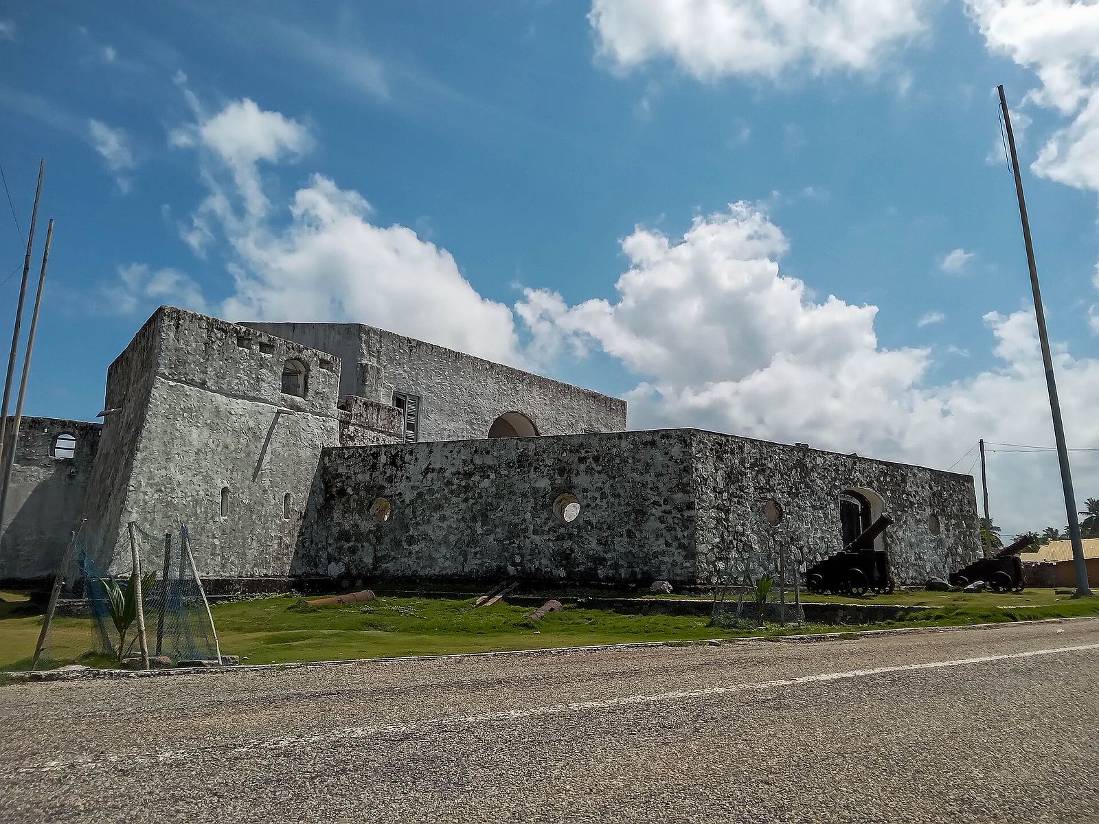 Fort Apollonia in Ghana 16
