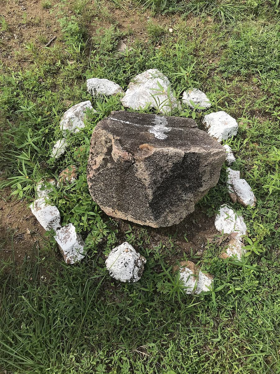 A tomb of a slave at Pikworo slave camp in Paga Nania
