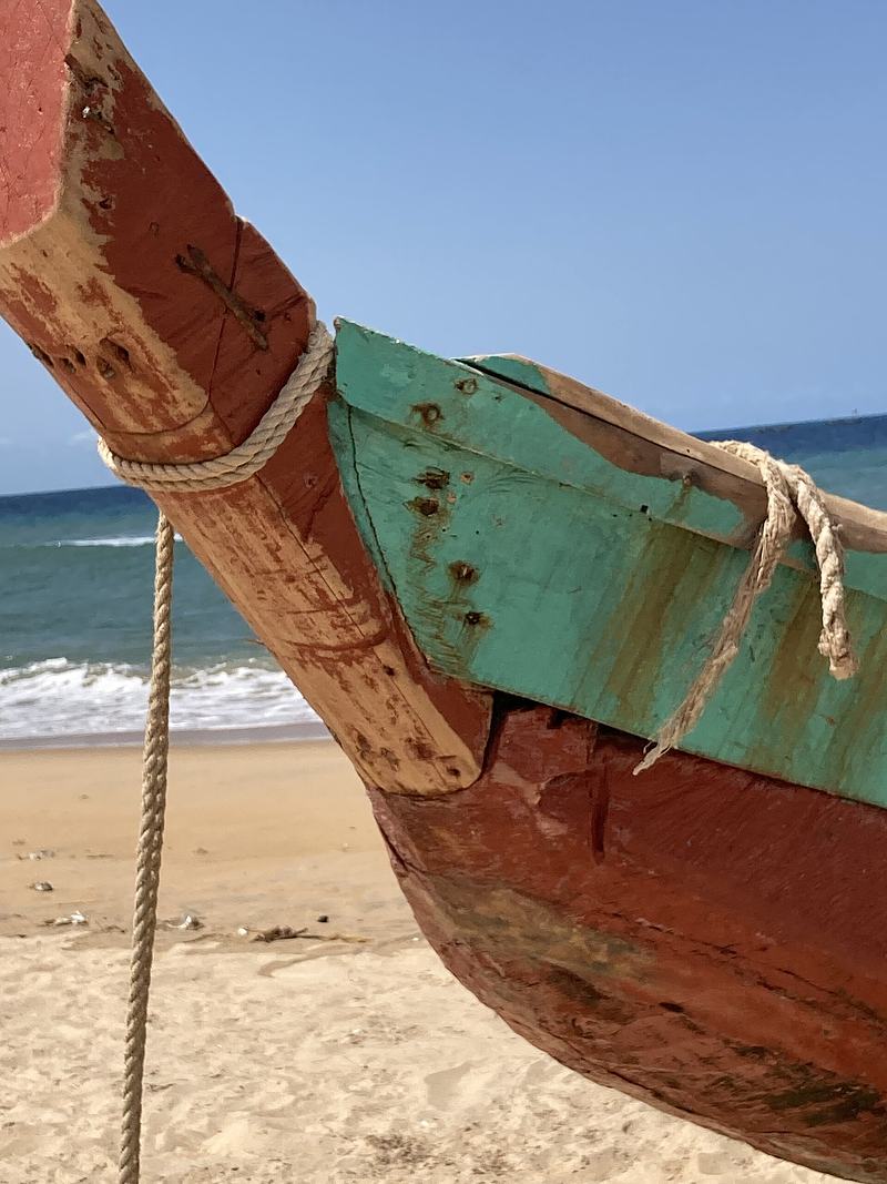 Fishing vesel keta beach ghana.jpg