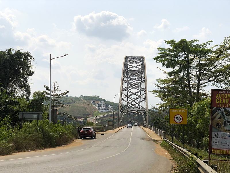 Adomi Bridge, Atimpoku