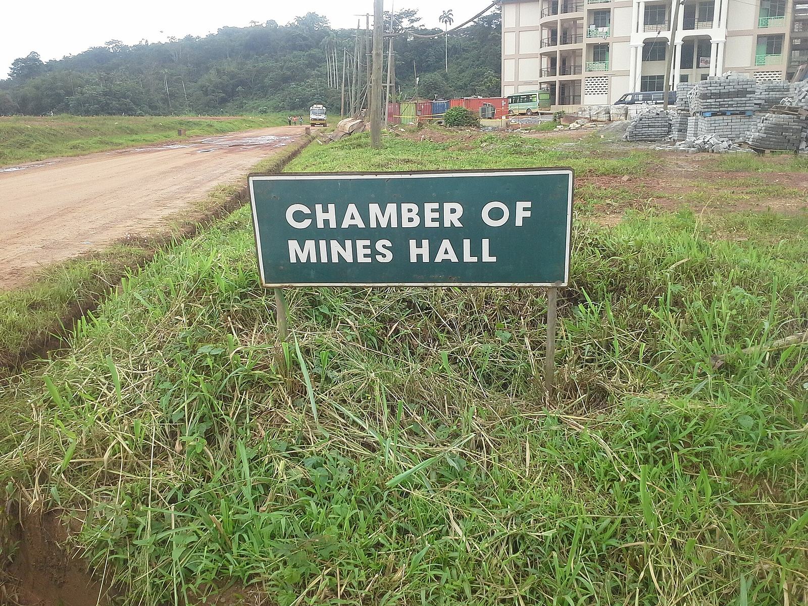 Chambers of Mines Hall, UMaT singpost.jpg